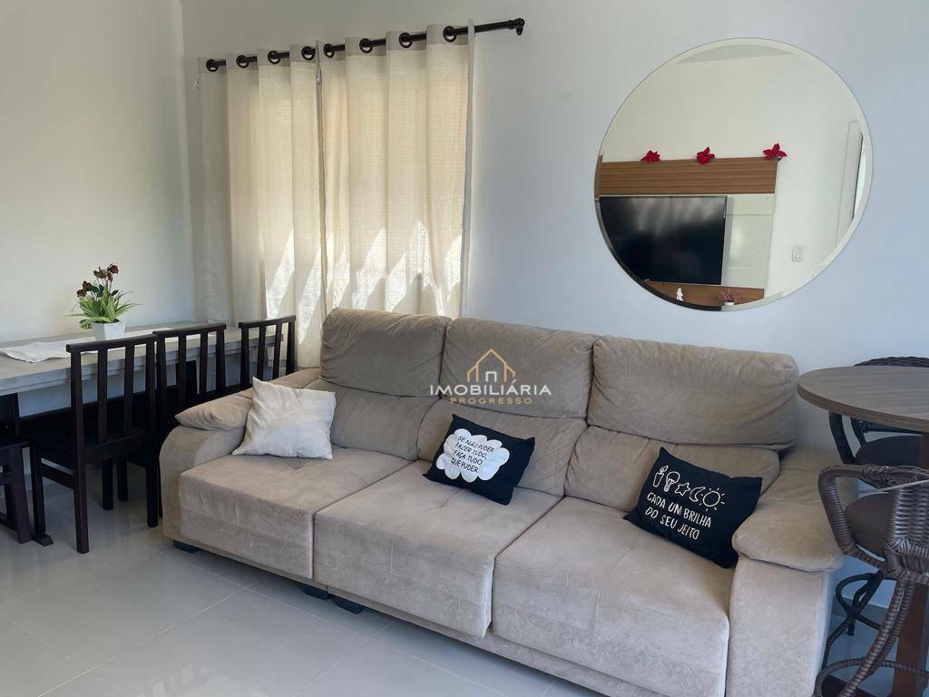 Apartamento à venda com 2 quartos, 70m² - Foto 3