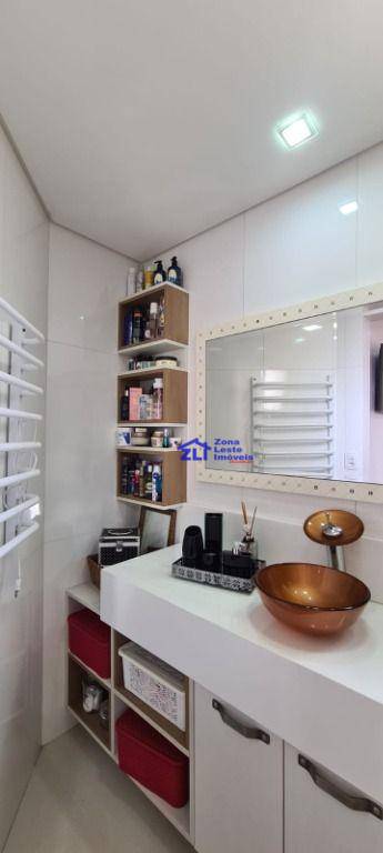 Apartamento à venda com 1 quarto, 70m² - Foto 44