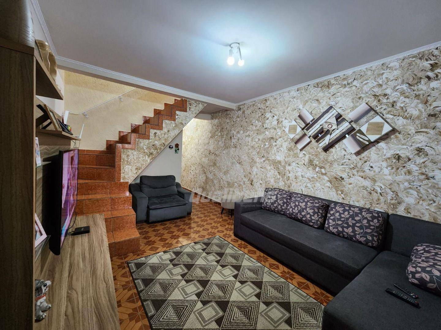 Sobrado à venda com 4 quartos, 198m² - Foto 2