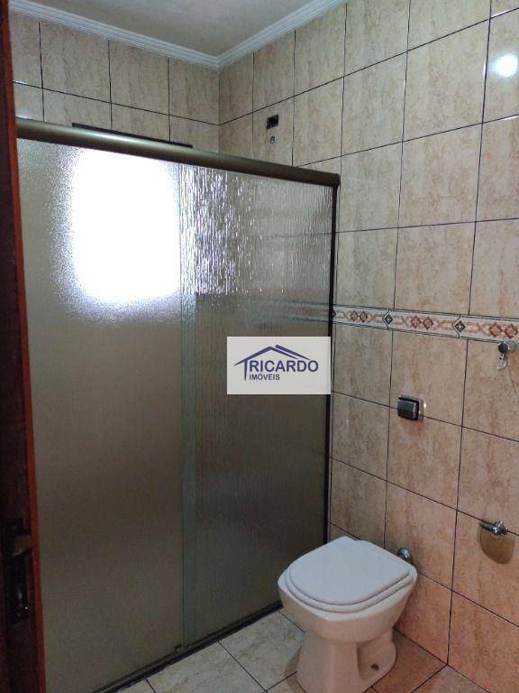 Sobrado à venda com 4 quartos, 350m² - Foto 30