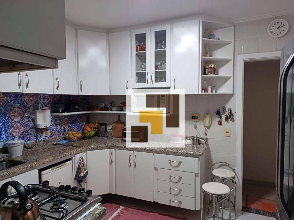 Apartamento à venda com 3 quartos, 110m² - Foto 7