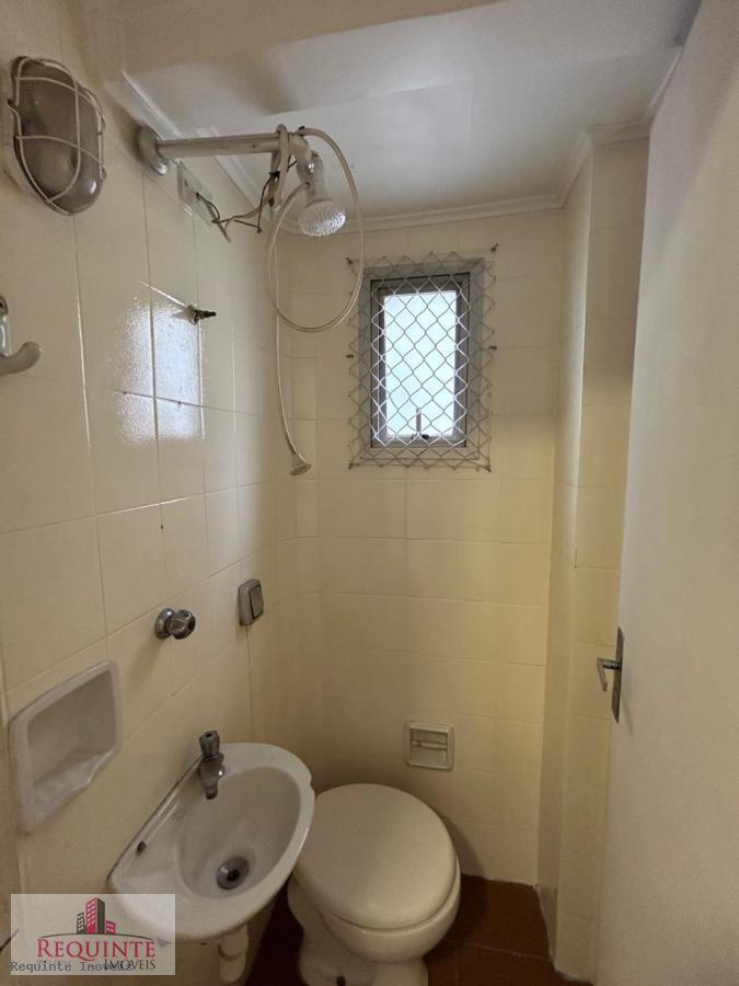 Apartamento à venda com 2 quartos, 70m² - Foto 17