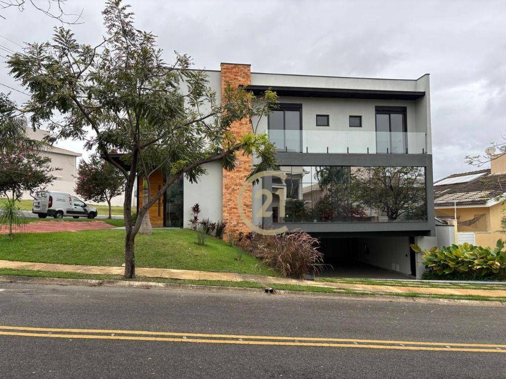 Casa de Condomínio à venda com 4 quartos, 447m² - Foto 3