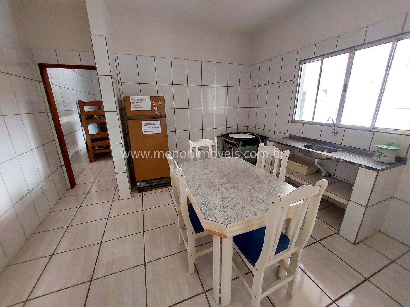 Casa à venda com 4 quartos, 250m² - Foto 6