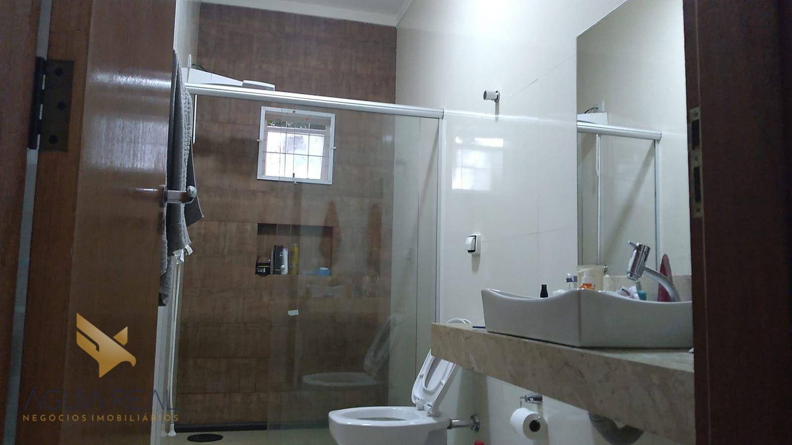 Chácara à venda com 2 quartos, 250m² - Foto 22