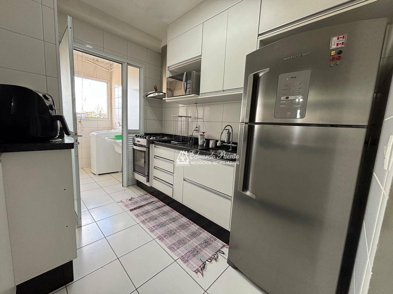 Apartamento à venda e aluguel com 2 quartos, 56m² - Foto 2