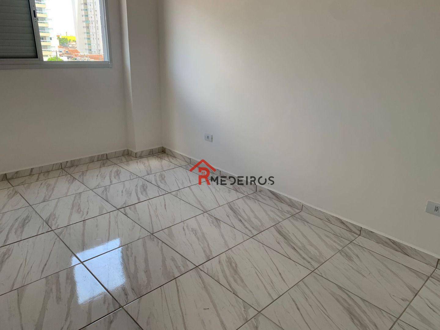 Apartamento à venda com 2 quartos, 67m² - Foto 13