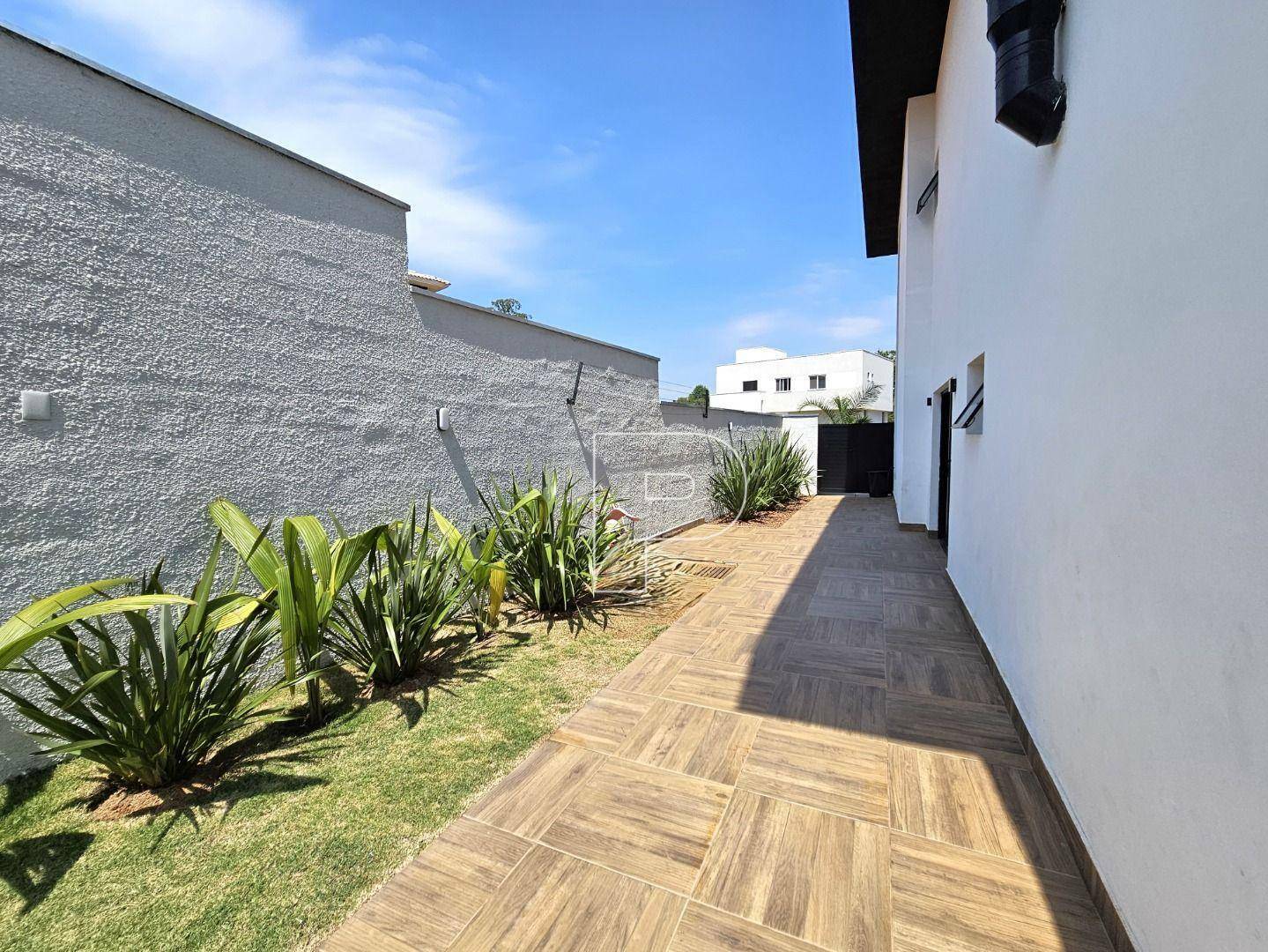 Casa de Condomínio à venda com 4 quartos, 390m² - Foto 57