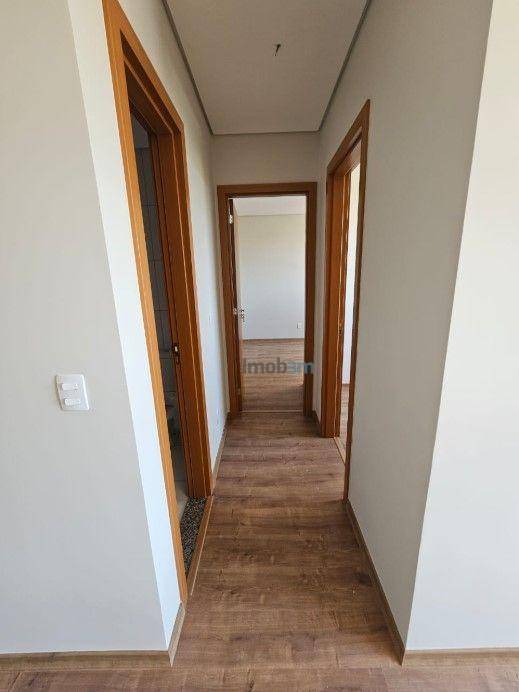 Apartamento à venda com 2 quartos, 57m² - Foto 8