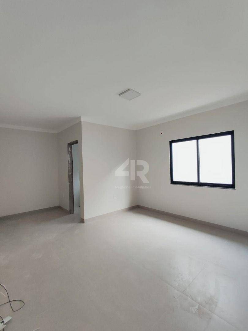 Casa à venda com 3 quartos, 103m² - Foto 6