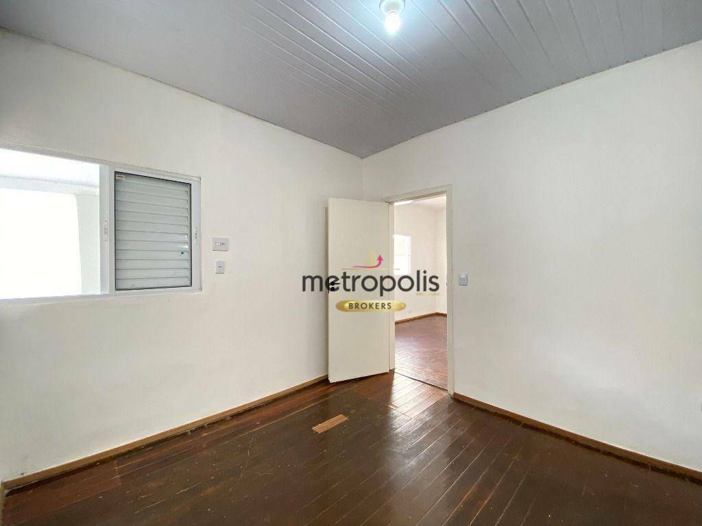 Casa para alugar com 2 quartos, 150m² - Foto 8