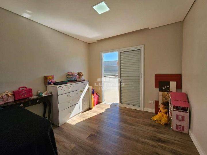 Casa de Condomínio à venda com 3 quartos, 207m² - Foto 25