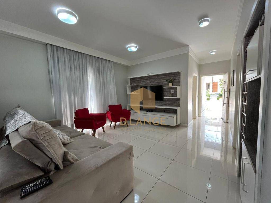 Casa de Condomínio à venda com 3 quartos, 280m² - Foto 2