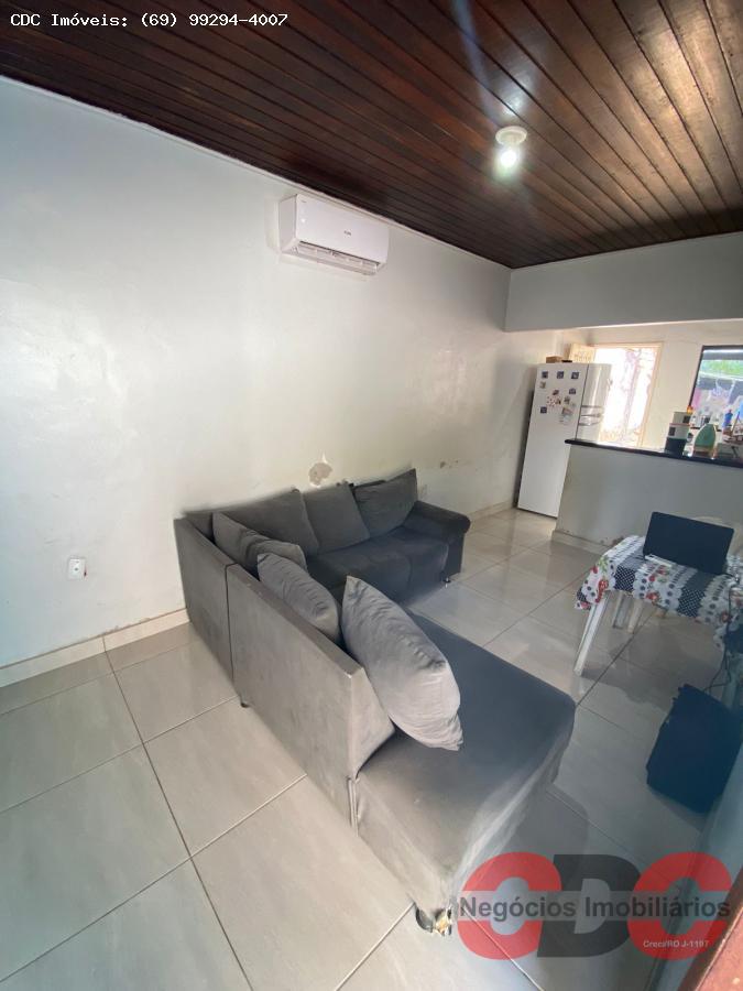 Casa à venda com 2 quartos, 84m² - Foto 9