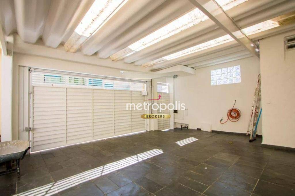 Sobrado à venda e aluguel com 3 quartos, 201m² - Foto 17