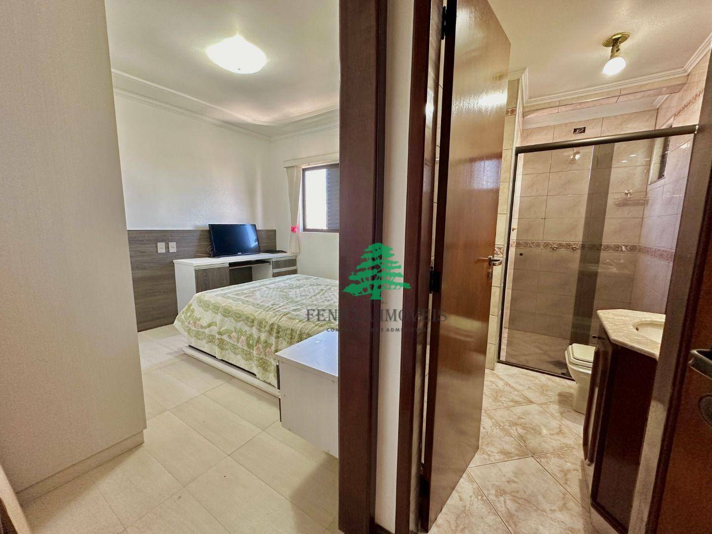 Apartamento à venda com 3 quartos, 250m² - Foto 11