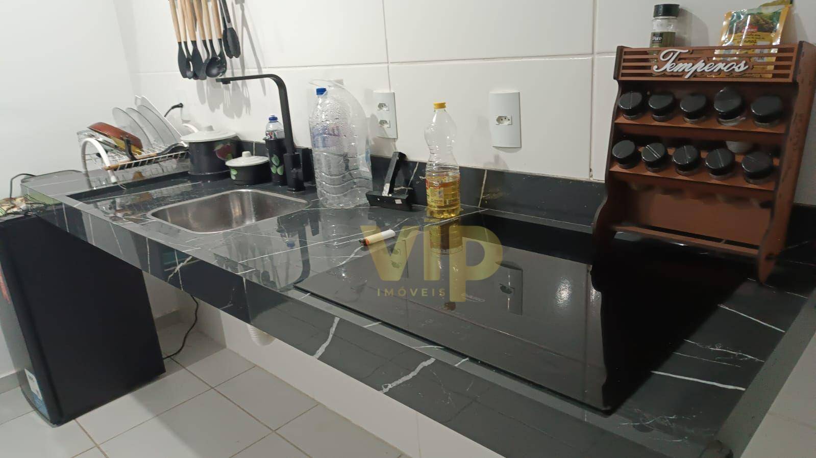 Apartamento à venda com 2 quartos, 49m² - Foto 15