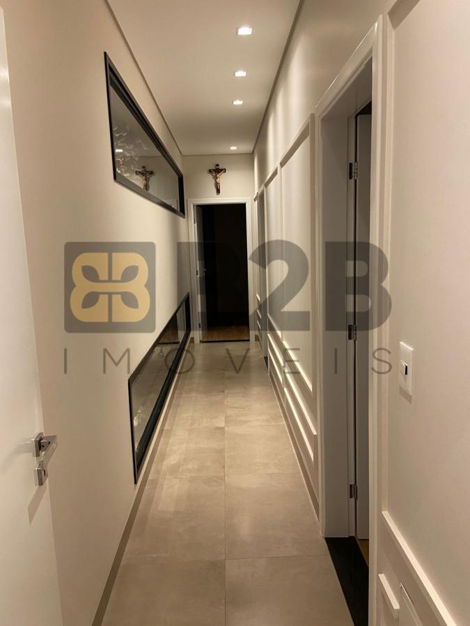 Casa de Condomínio à venda com 3 quartos, 250m² - Foto 2