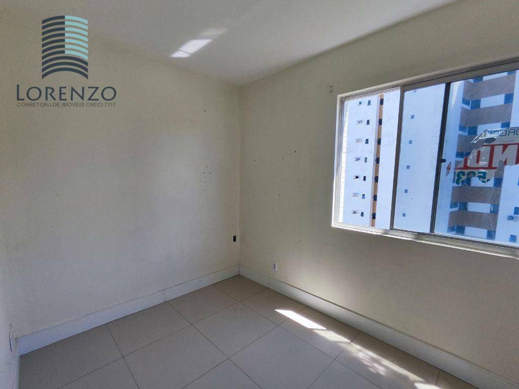 Apartamento à venda com 3 quartos, 100m² - Foto 11