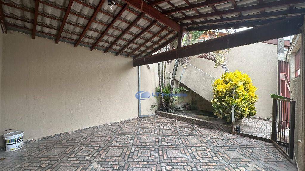 Casa à venda com 3 quartos, 125m² - Foto 3