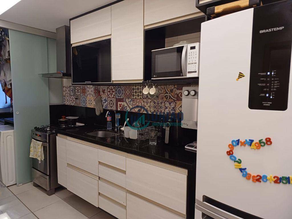 Apartamento à venda com 3 quartos, 101m² - Foto 15