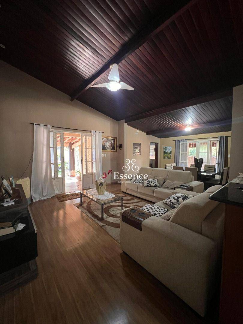 Chácara, 4 quartos, 2500 m² - Foto 3