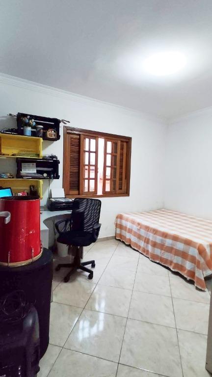 Casa à venda com 2 quartos, 180m² - Foto 15