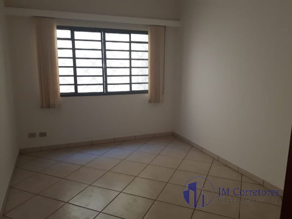 Casa à venda com 4 quartos, 234m² - Foto 17