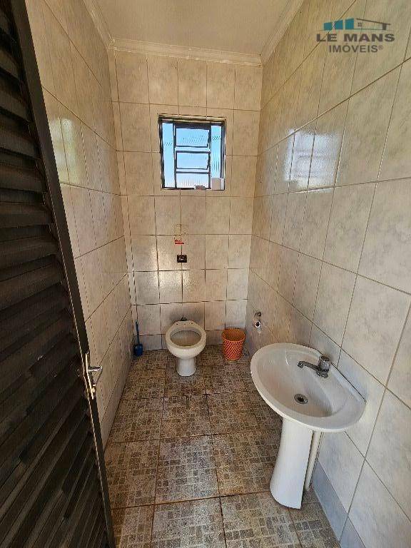 Chácara à venda com 4 quartos, 350m² - Foto 34