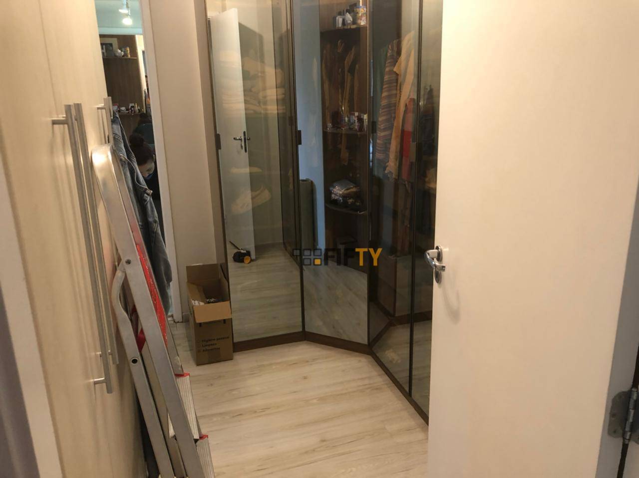 Apartamento à venda com 3 quartos, 121m² - Foto 6