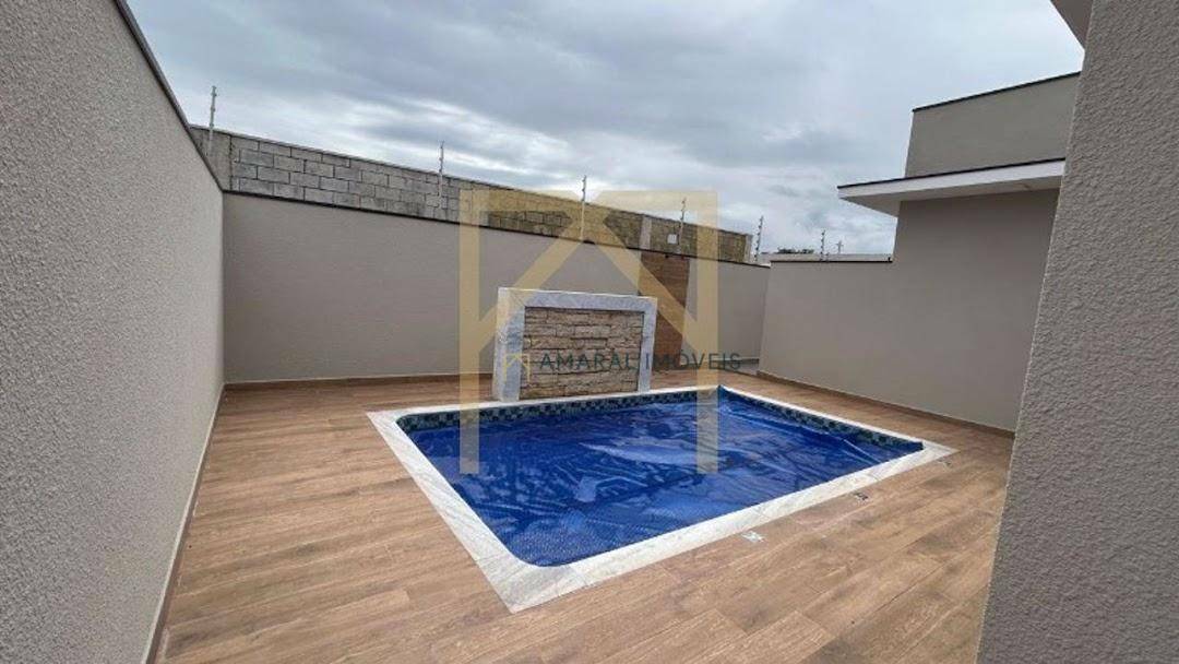 Casa à venda com 3 quartos, 200m² - Foto 3