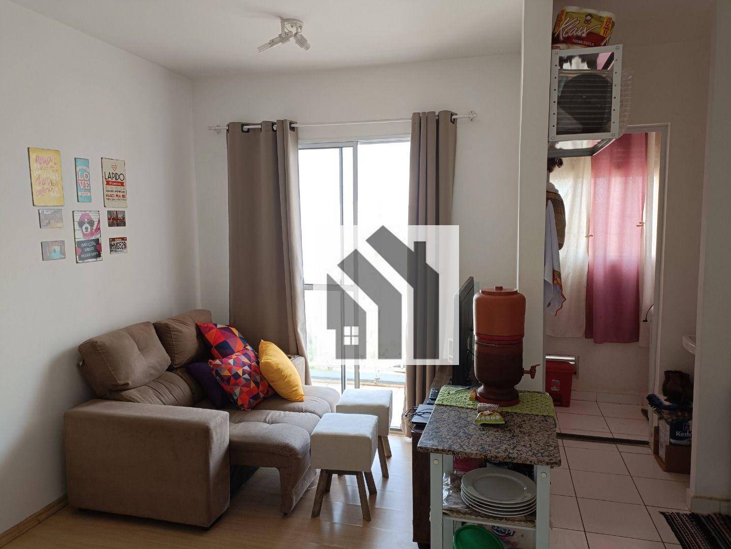 Apartamento à venda com 2 quartos, 45m² - Foto 3