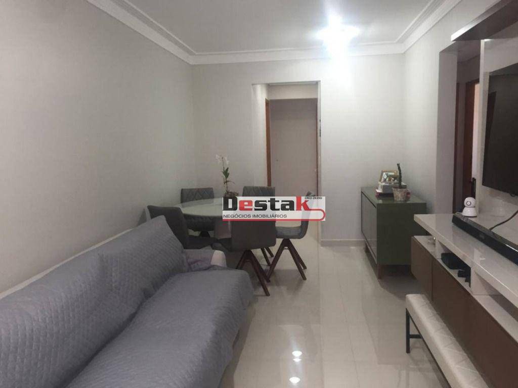 Apartamento à venda com 2 quartos, 64m² - Foto 10