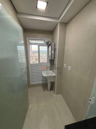 Apartamento à venda com 2 quartos, 70m² - Foto 25