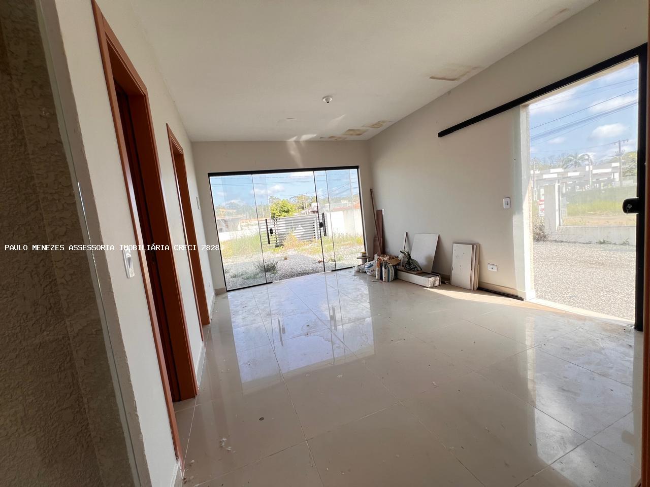 Casa à venda com 2 quartos, 175m² - Foto 22