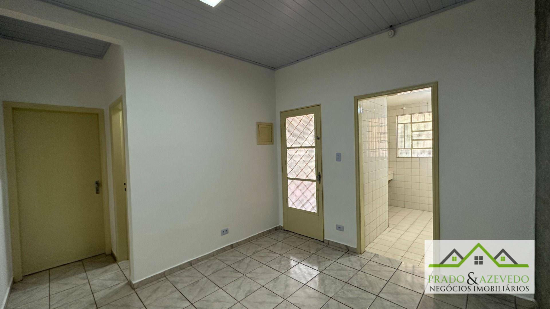 Casa para alugar com 1 quarto, 70m² - Foto 23