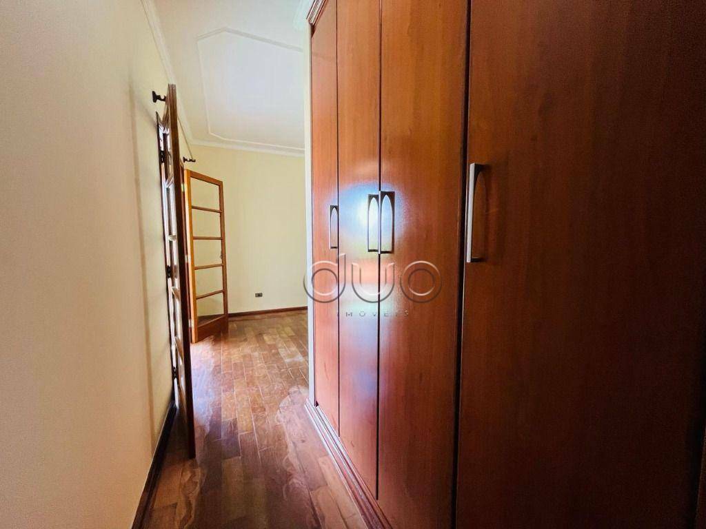 Casa de Condomínio à venda com 3 quartos, 241m² - Foto 14