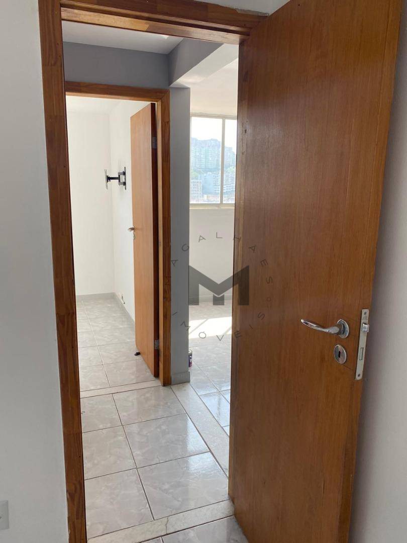 Apartamento à venda com 2 quartos, 56m² - Foto 8