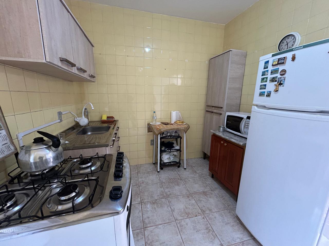 Apartamento à venda com 2 quartos, 68m² - Foto 5