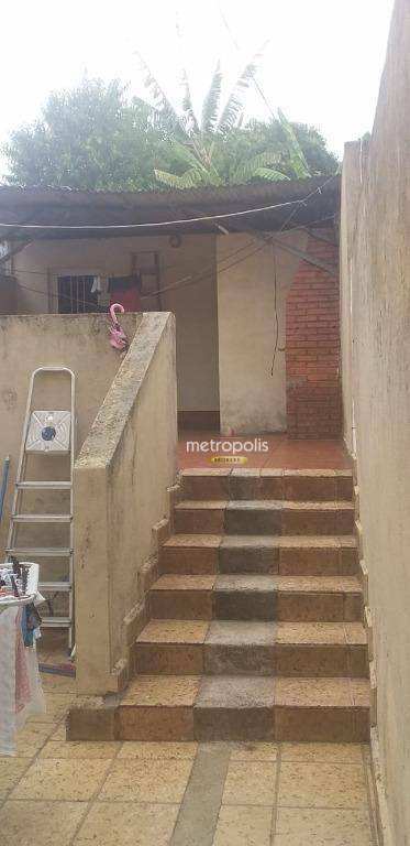 Sobrado à venda com 3 quartos, 300m² - Foto 1