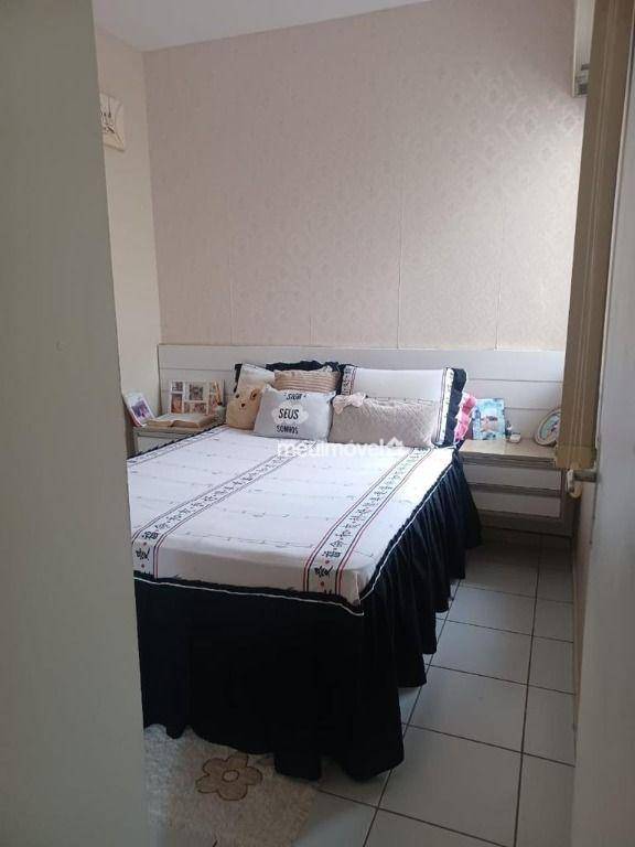 Apartamento à venda com 2 quartos, 57m² - Foto 6