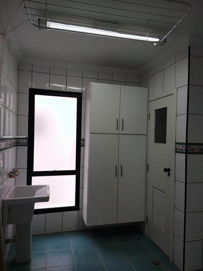 Apartamento à venda com 3 quartos, 249m² - Foto 10