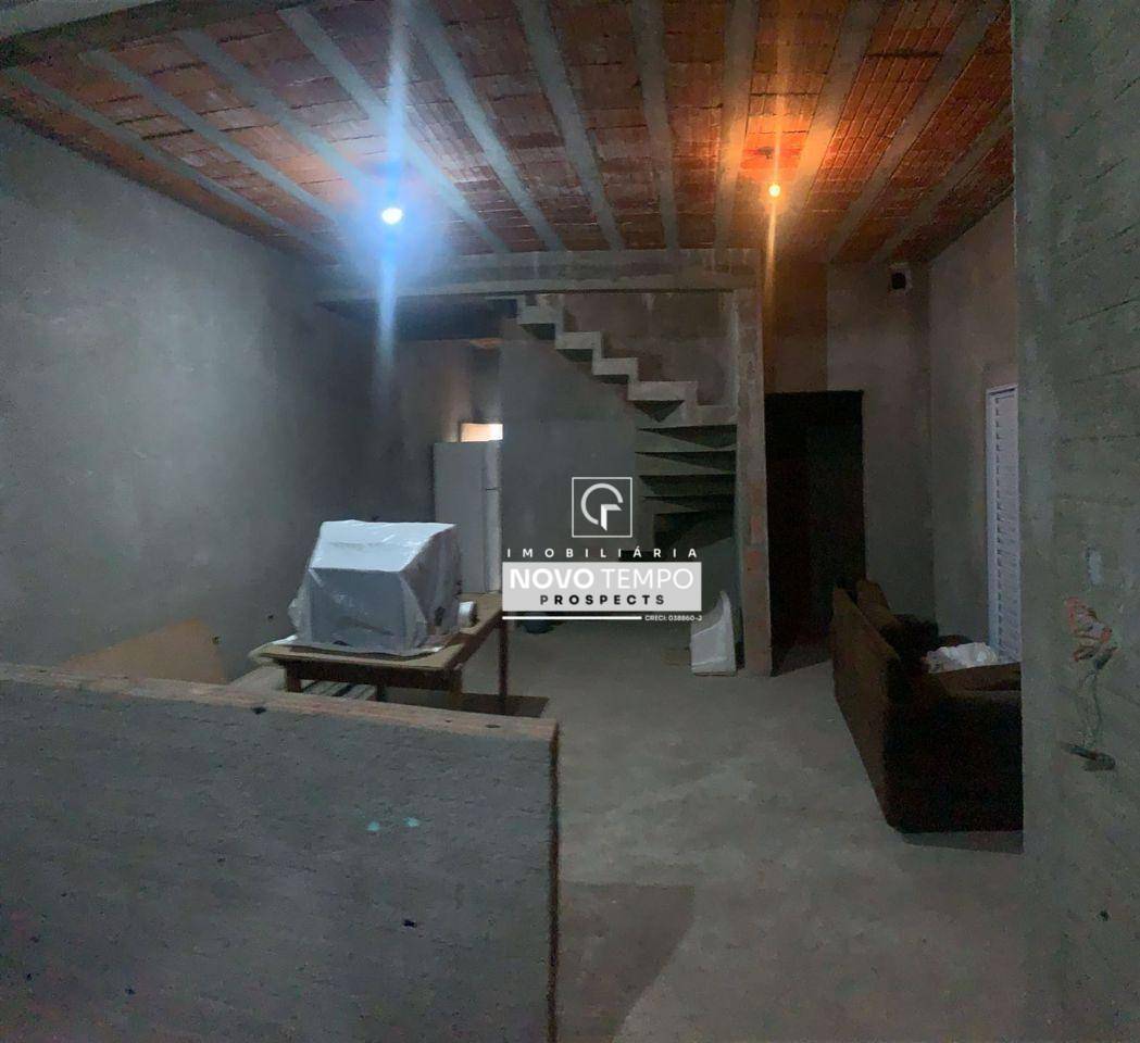 Sobrado, 3 quartos, 300 m² - Foto 1