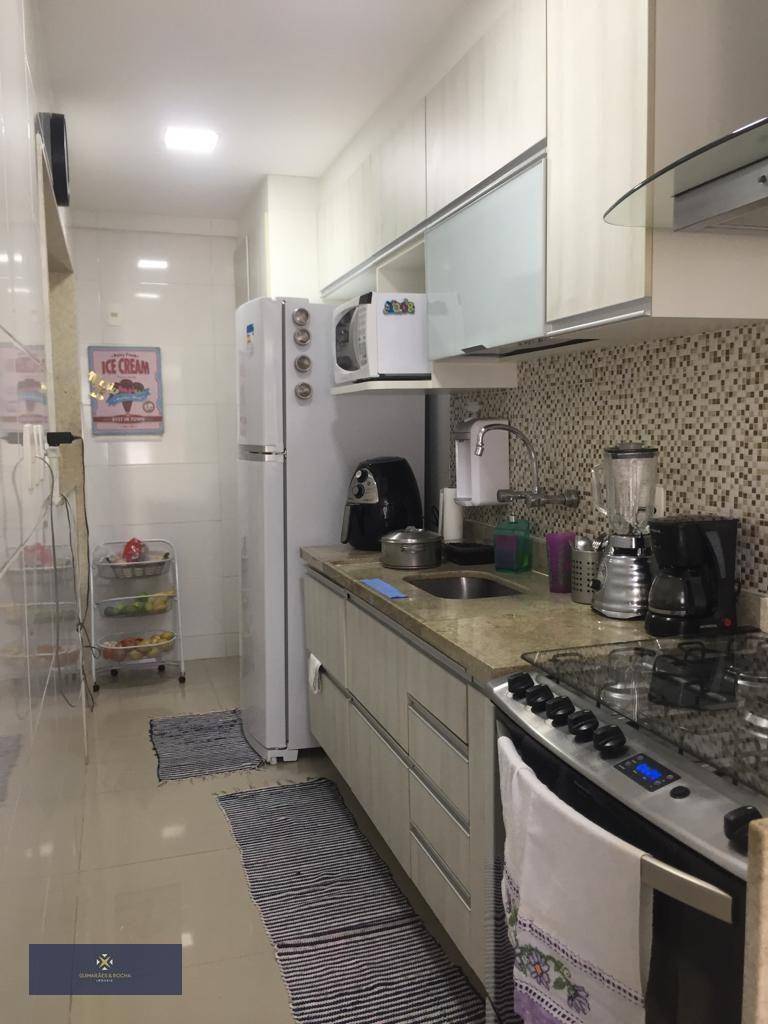 Apartamento à venda com 2 quartos, 80m² - Foto 19