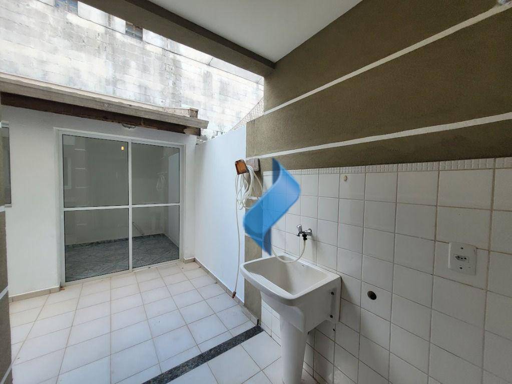 Casa de Condomínio para alugar com 2 quartos, 75m² - Foto 28