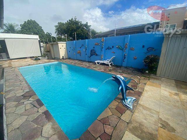 Casa à venda com 3 quartos, 300m² - Foto 13