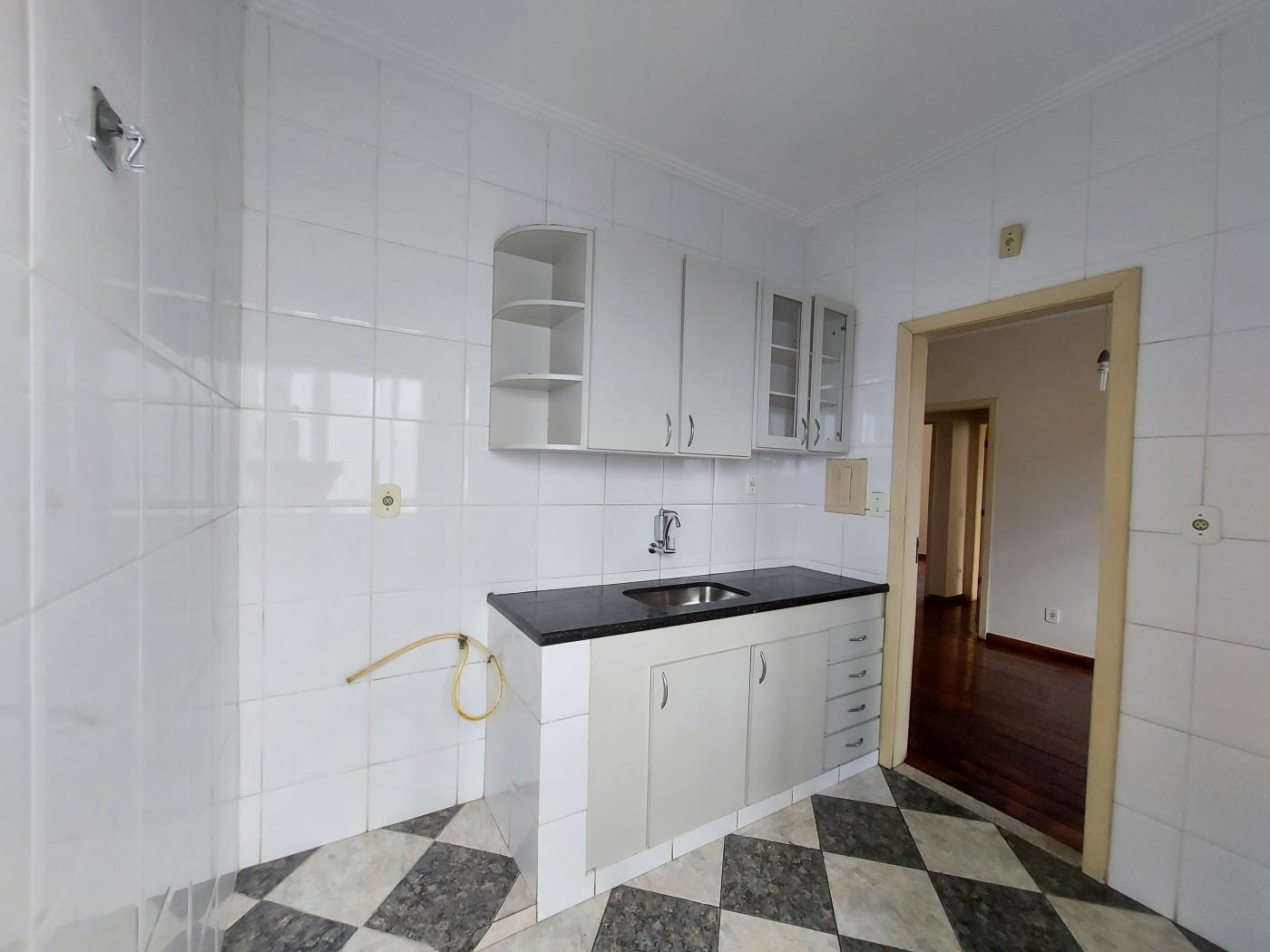 Apartamento à venda com 3 quartos, 84m² - Foto 14