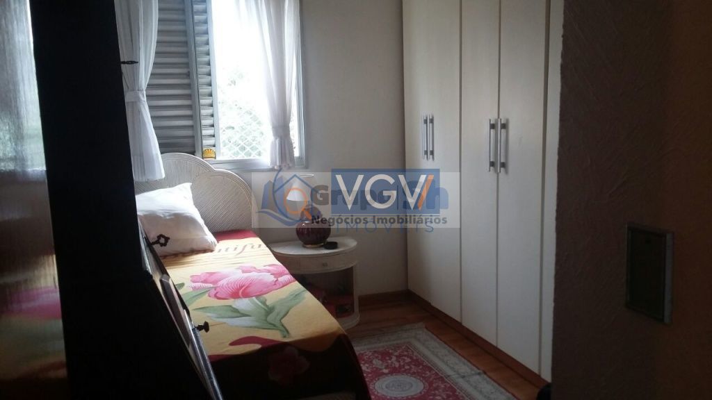 Apartamento à venda com 2 quartos, 62m² - Foto 6