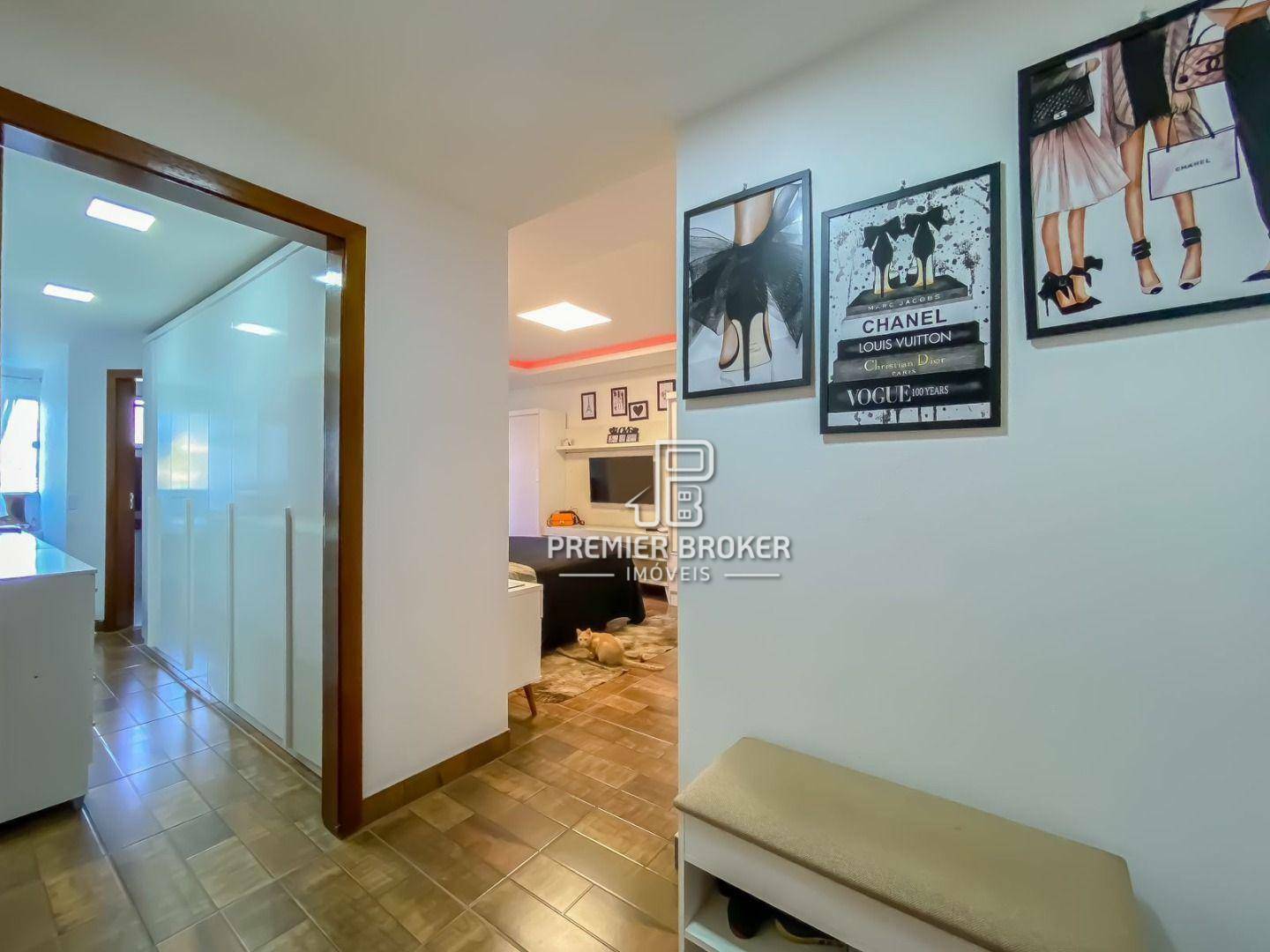 Casa de Condomínio à venda com 4 quartos, 450m² - Foto 31