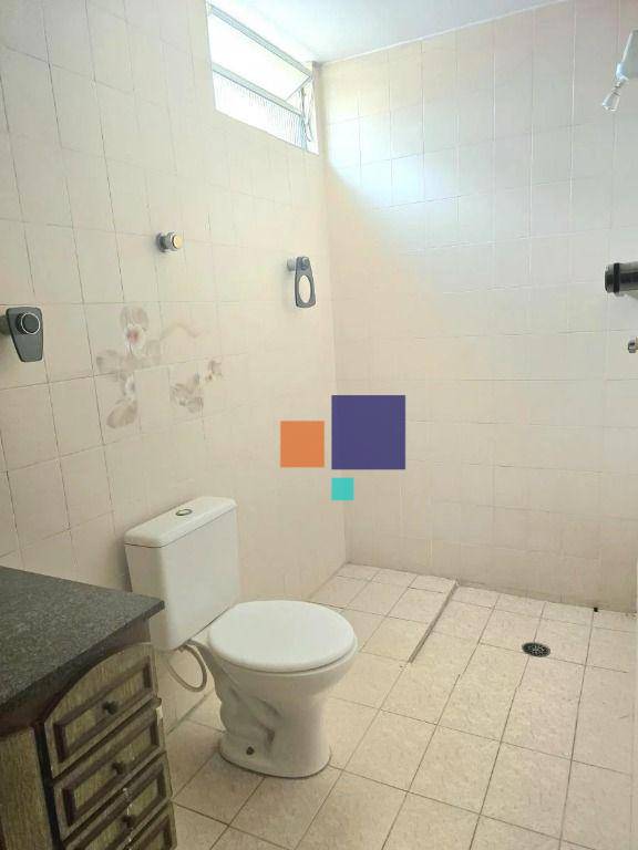 Sobrado à venda com 3 quartos, 215m² - Foto 6